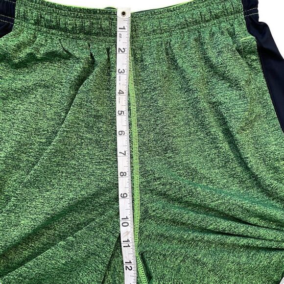 Under Armour ~ Mens Loose Fit Shorts ~ size Small - Picture 9 of 12